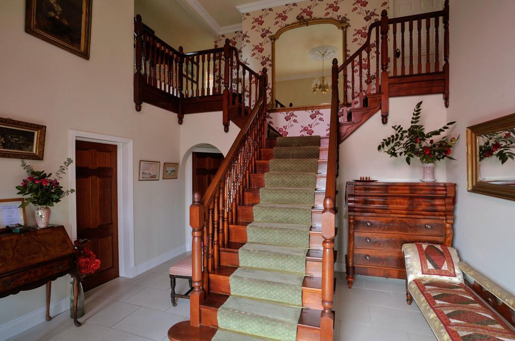 Pinewood Lodge Guest House أوماغ المظهر الخارجي الصورة